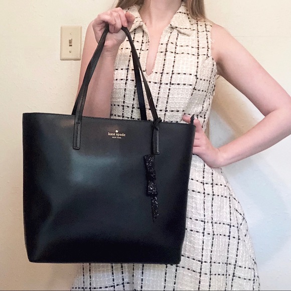 kate spade Handbags - 🎉HP🎉Kate Spade♠️NWT Black Leather Tote Bag